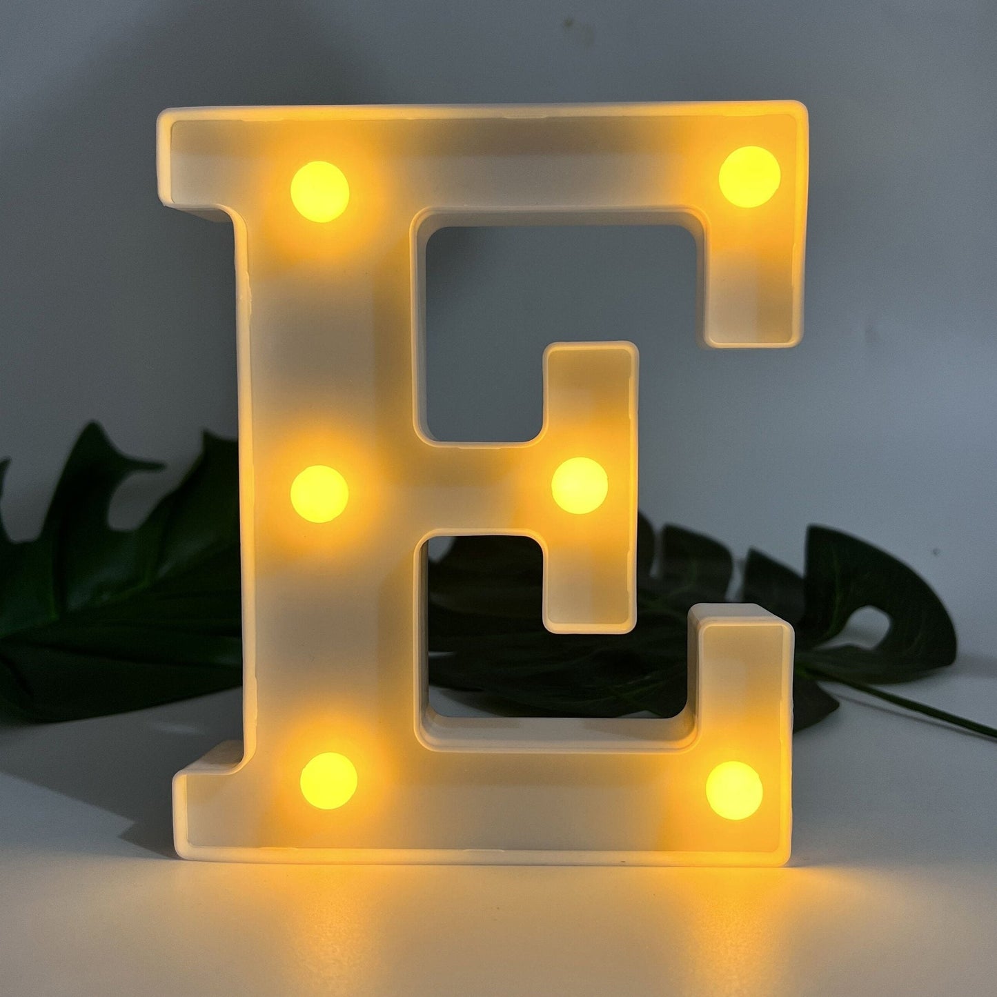 GlowText - Draadloze LED Letterlamp voor Unieke Stijl