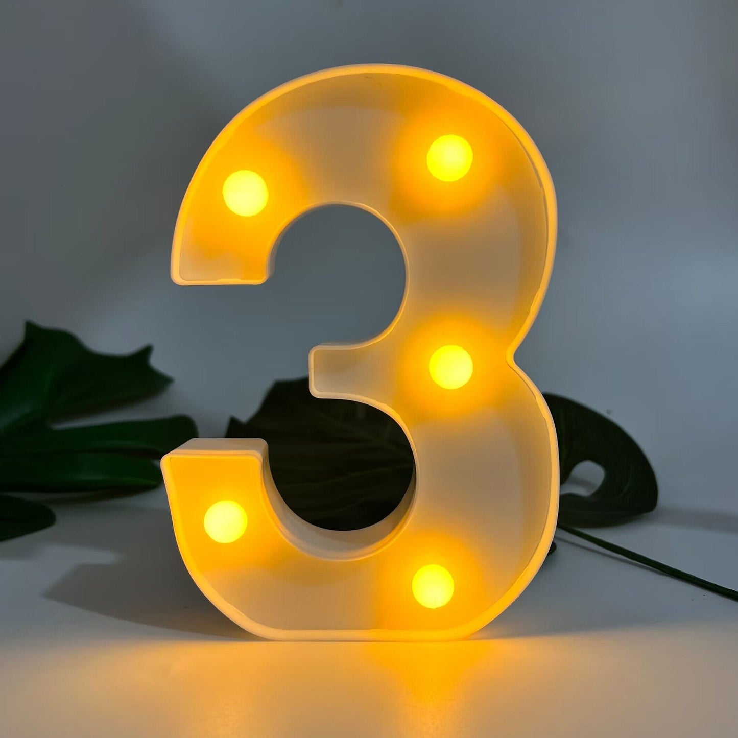 GlowText - Draadloze LED Letterlamp voor Unieke Stijl