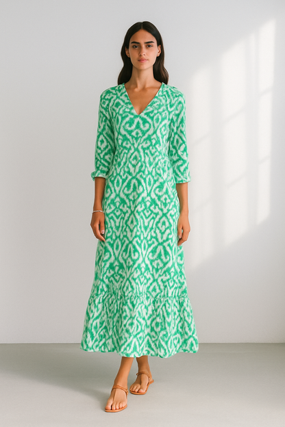 BreezeLuxe Flowy Zomerjurk met V-Hals en Opgerolde Mouwen