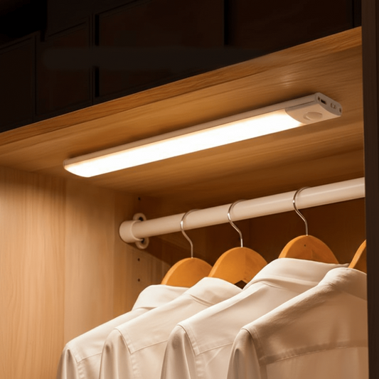 LichtSense Draadloze Kastverlichting Met Bewegingssensor en USB Opladen