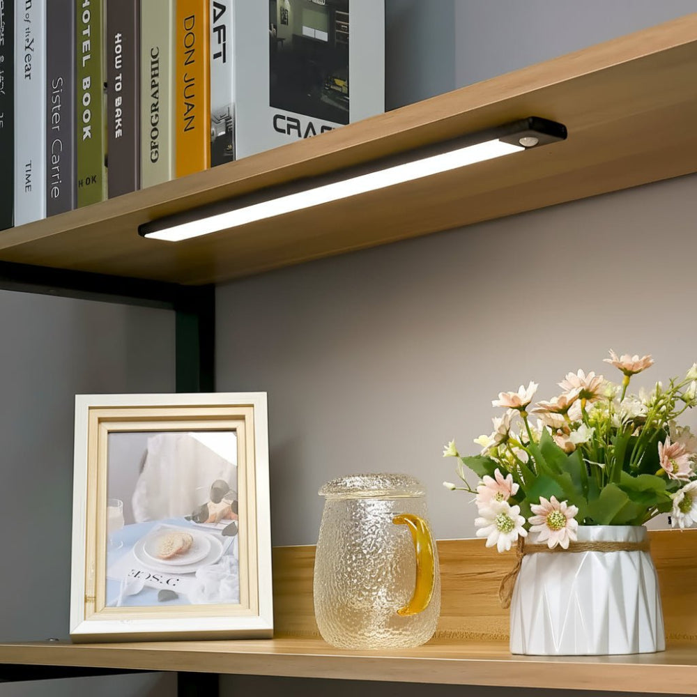 LichtSense Draadloze Kastverlichting Met Bewegingssensor en USB Opladen