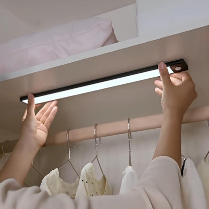 LichtSense Draadloze Kastverlichting Met Bewegingssensor en USB Opladen