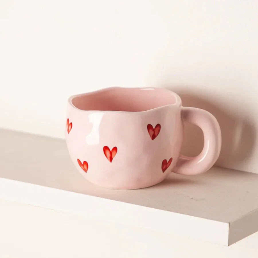 Keramische koffiemok met roze hart