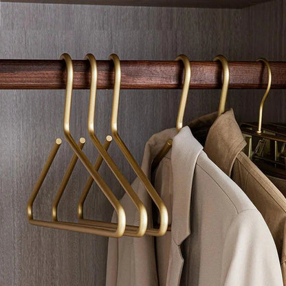 Metalen Kledinghangers Set van 5 met Slank en Ruimtebesparend Design