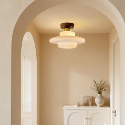 Scandinavische Walnoot Plafondlamp met Koperdetails – E27 LED – 28-32 cm