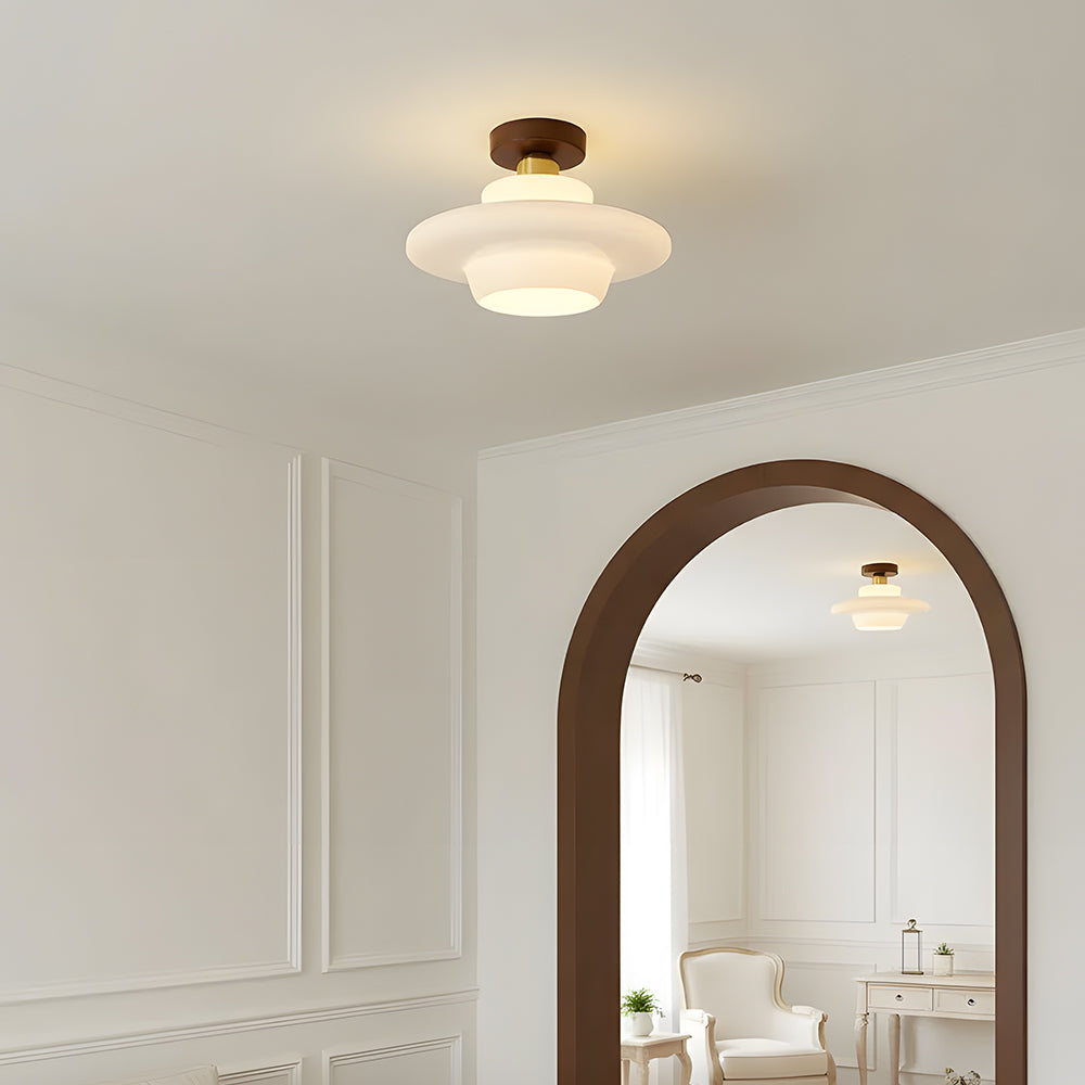 Scandinavische Walnoot Plafondlamp met Koperdetails – E27 LED – 28-32 cm