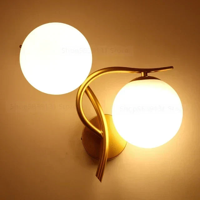 Scandinavische Ijzeren Wandlamp met LED – Minimalistische Verlichting voor Woonkamer & Slaapkamer