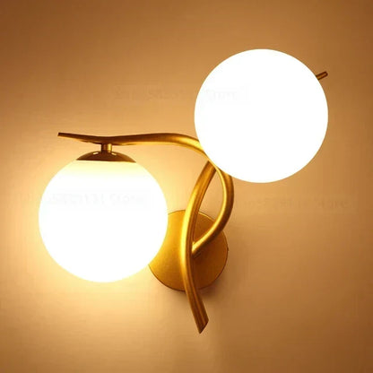 Scandinavische Ijzeren Wandlamp met LED – Minimalistische Verlichting voor Woonkamer & Slaapkamer