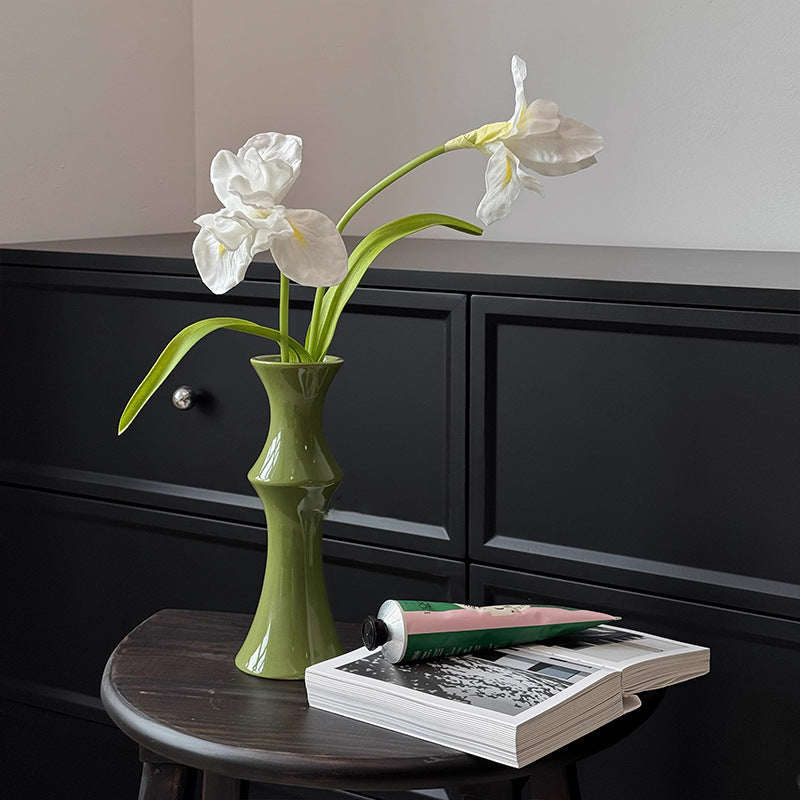 Moderne Sculptuur Keramische Vaas met Glanzende Afwerking