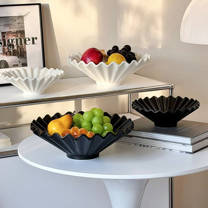 Golvende Keramische Serveerschaal met Elegant Design