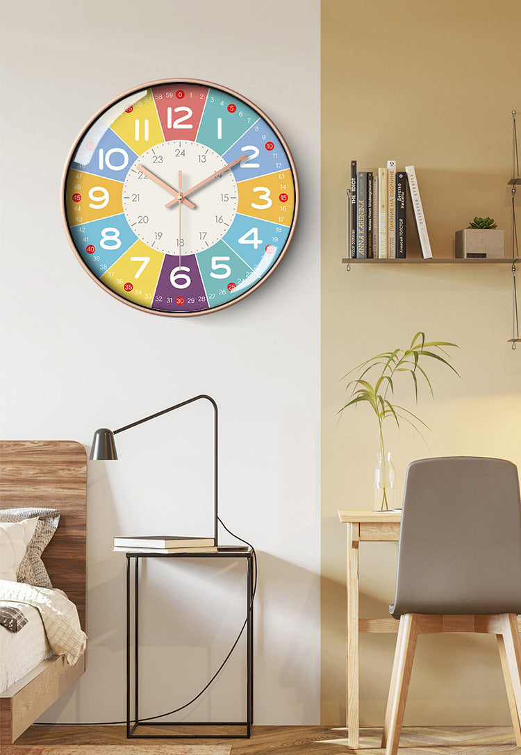 Kleurtijd Stille Kinderklok – Geluidloze Wandklok met Leerzaam Design