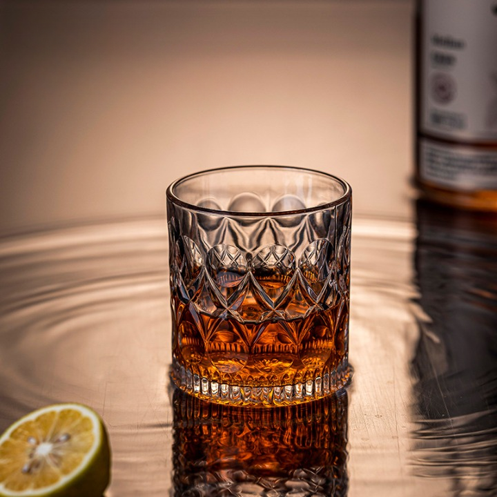 Geslepen Kristallen Whiskyglas – Elegante Drinkglazen voor Whisky