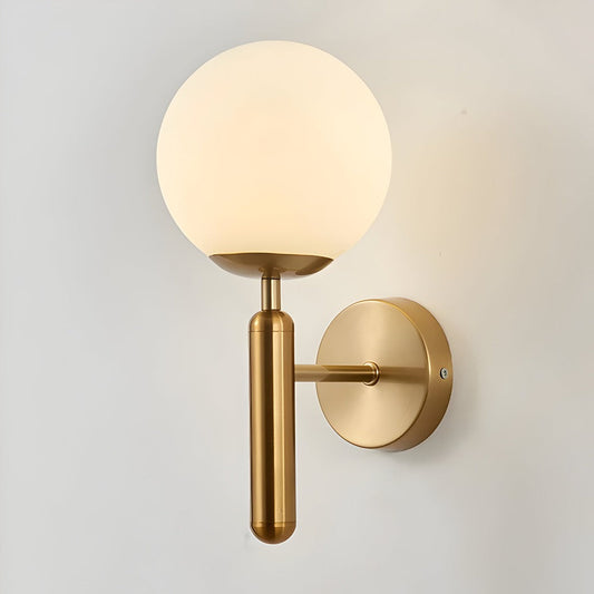 GlansBol Wandlamp – Warme Sfeermaker met Koperen Accenten