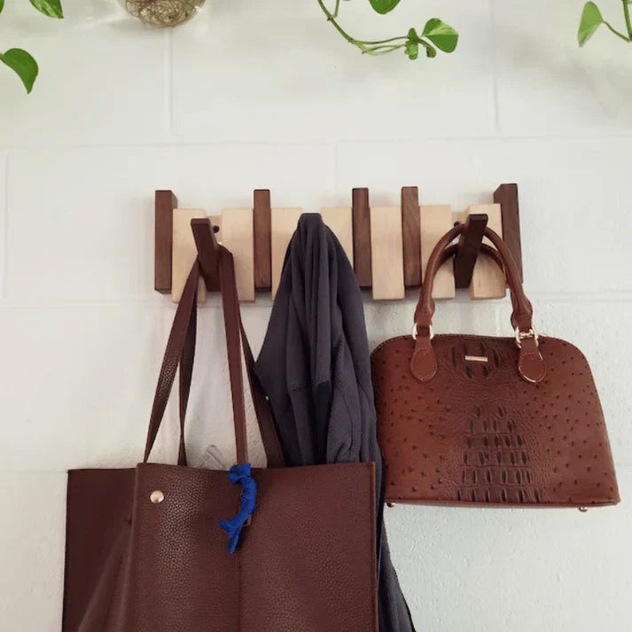 Piano Kapstok – Stijlvolle en Ruimtebesparende Houten Kapstok voor Jassen en Accessoires