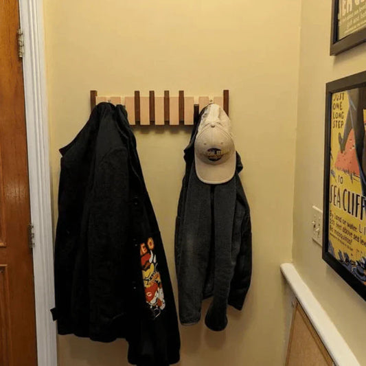 Piano Kapstok – Stijlvolle en Ruimtebesparende Houten Kapstok voor Jassen en Accessoires