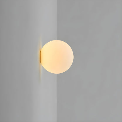 GlasAura Wandlamp met Matglazen Bol en Metalen Basis