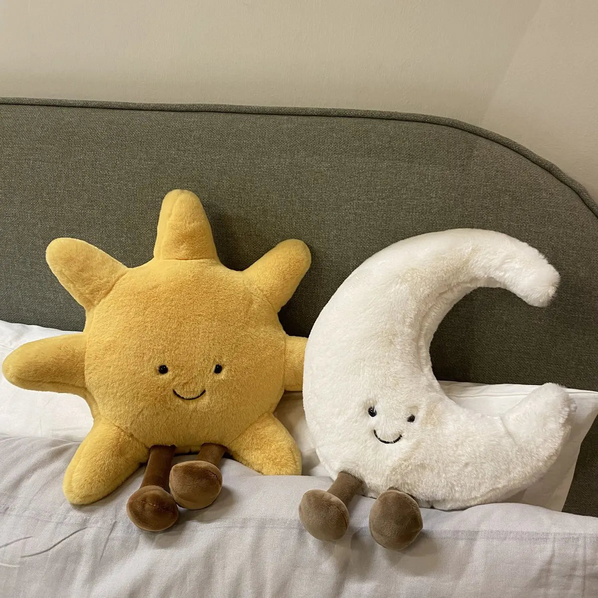 Kosmische Knuffelkussens Duo - Maanstraal & Sterrenschijn