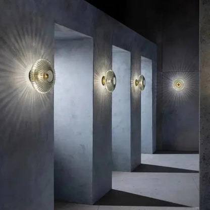 Wandlamp LumièreLux van Glas met Warme Gloed – De Sfeervolle Lichtaccentlamp