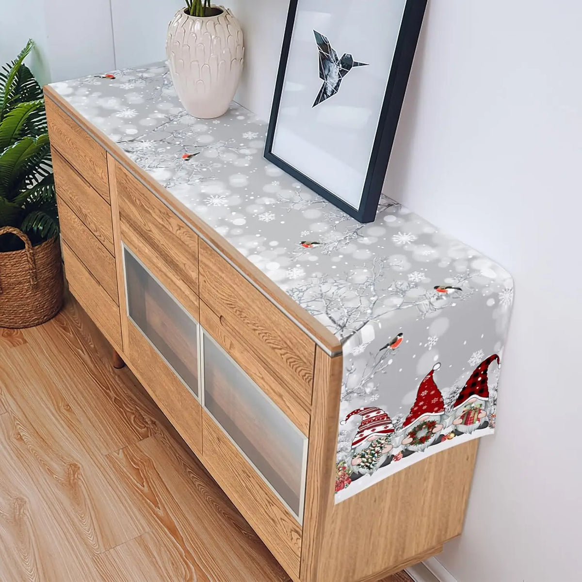 Feestelijke Linnen Tafelloper met Sneeuwkabouters – Kerstdecoratie
