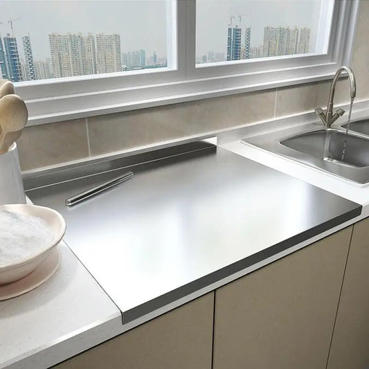 SliceGrip – Roestvrijstalen Snijplank met Antislip en Opstaande Rand