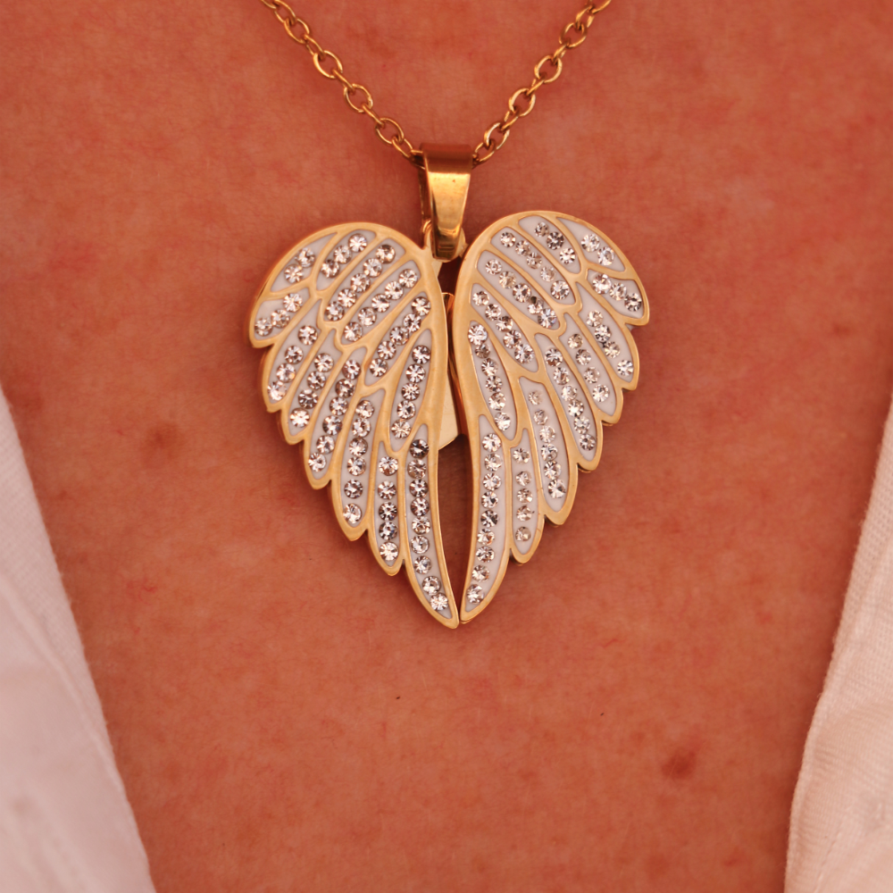 Engelenhart Ketting – Verfijnd Sieraad met Gravure in Goud of Zilver