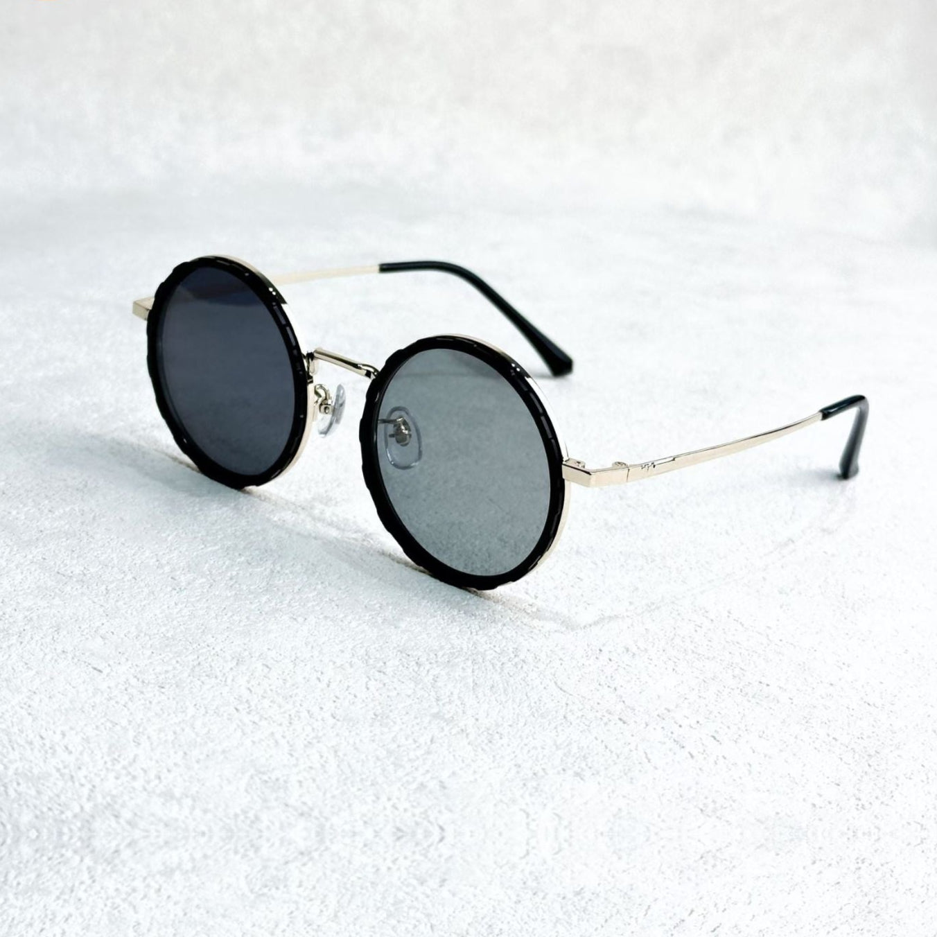 VisionRound Gepolariseerde Zonnebril – Unisex Retro Design met Verstelbare Lichtfilter