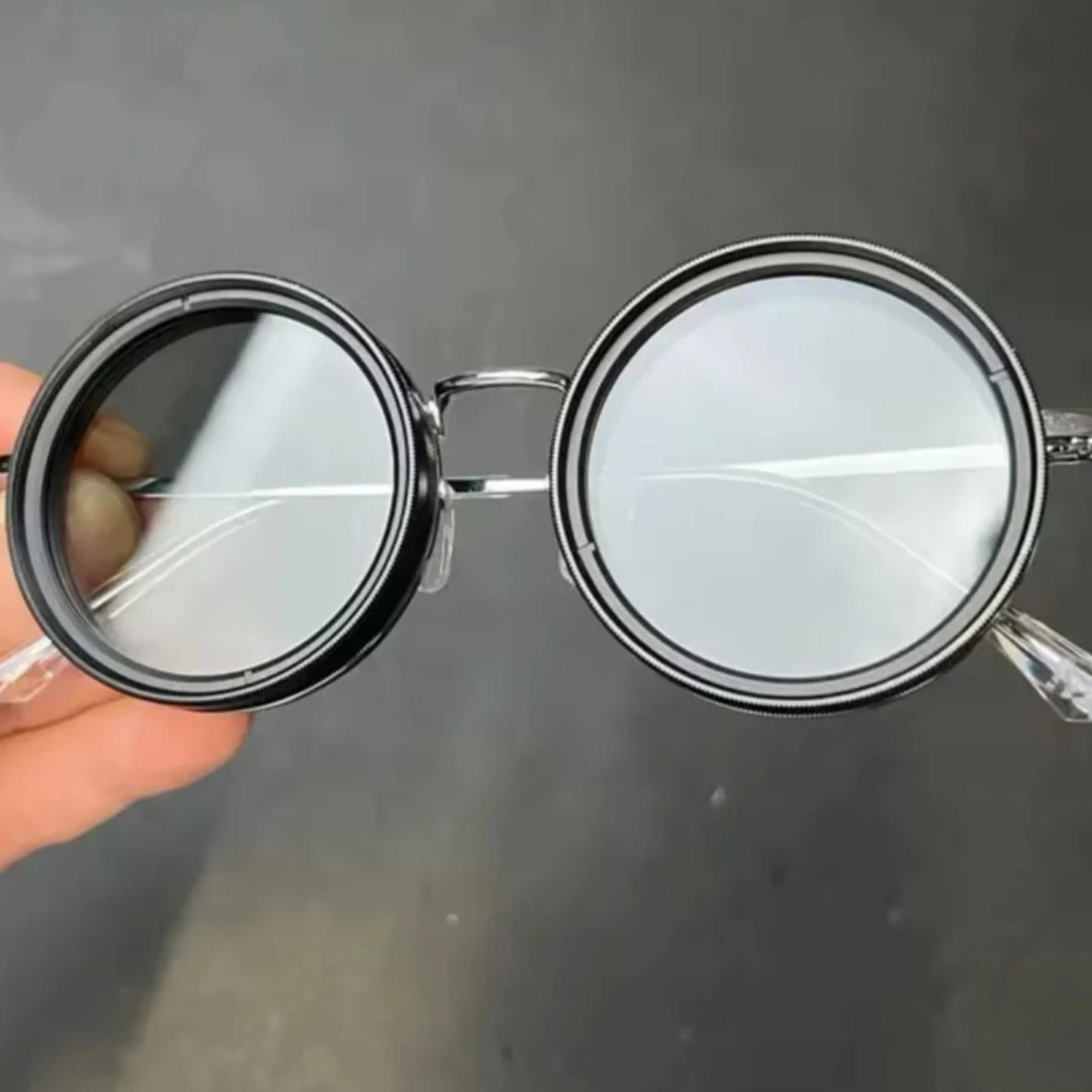 VisionRound Gepolariseerde Zonnebril – Unisex Retro Design met Verstelbare Lichtfilter
