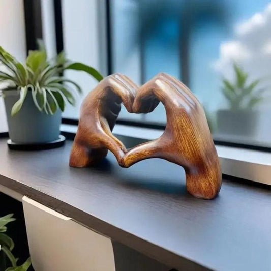 LoveSculpt Houten Hartdecoratie – Handgemaakt Symbool van Liefde