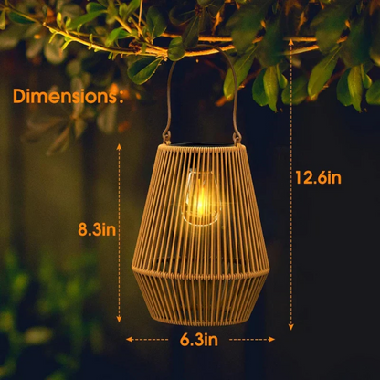 SunWeave Solar Lantaarn – Handgemaakte Rotan Buitenlamp op Zonne-energie