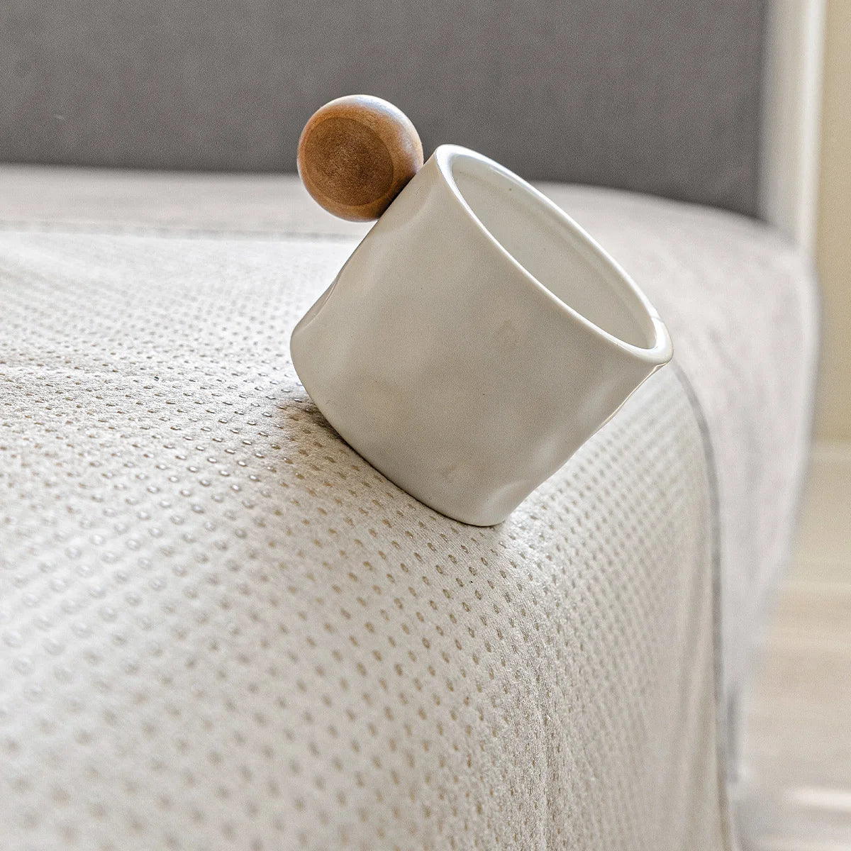 SofaShield Luxe Antikras Bankhoes – Krasbestendige Chenille Bescherming voor Huisdieren