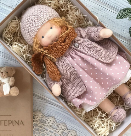 Waldorf pop | Handgemaakt | Fantasiespel | Poppen | Waldorfpedagogisch Speelgoed