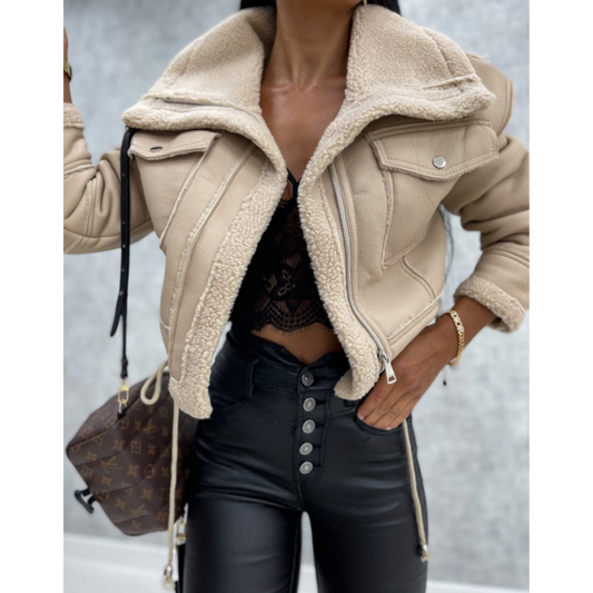 WinterGlow Dames Korte Jas – Trendy Warme Winterjas met Moderne Snit