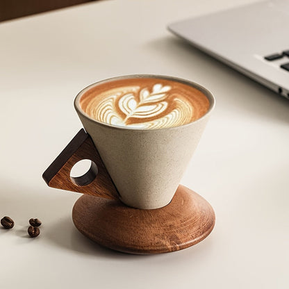 BaristaLuxe Keramische Koffiekop 250ml – Handgemaakt met Houten Handgreep en Onderzetter