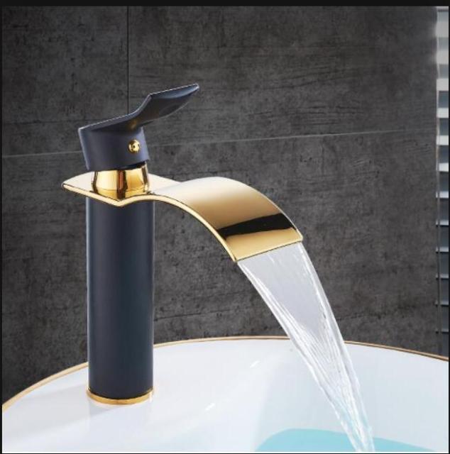 Messing Waterval Wastafelkraan met Mengfunctie - Elegante Badkamerkraan