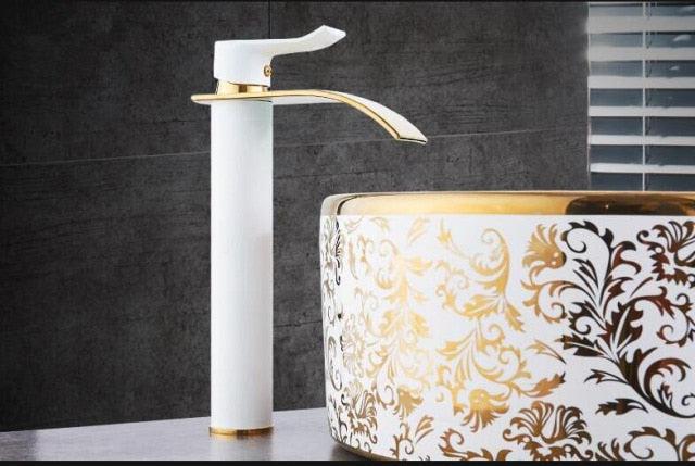 Messing Waterval Wastafelkraan met Mengfunctie - Elegante Badkamerkraan