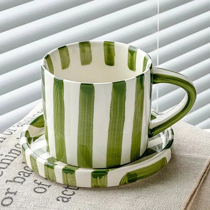 Gestreepte Retro Koffiemok met Schotel - Handgeschilderd Porselein