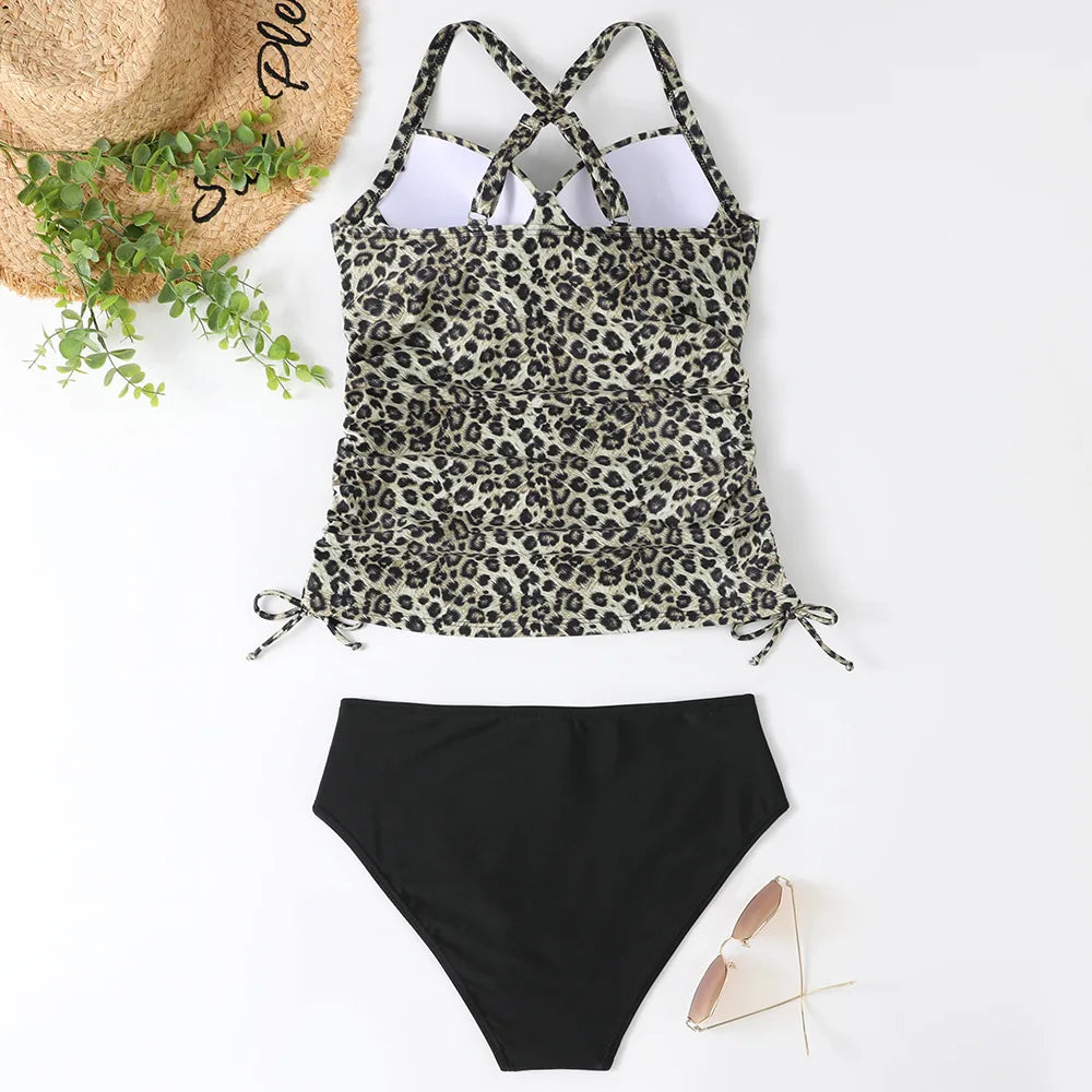 Elegante Halter Tankini Set met Twistdetail en Comfortpasvorm