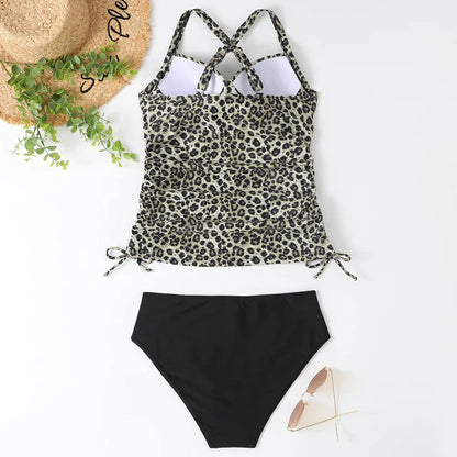 Elegante Halter Tankini Set met Twistdetail en Comfortpasvorm