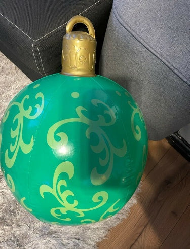 Feestelijke Opblaasbare Buitenbal 60 cm – Weerbestendige PVC Kerstdecoratie