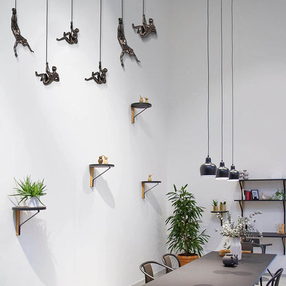 CraftedClimb Klimfiguren Wanddecoratie – Inspirerende Muurkunst van Hars en IJzer