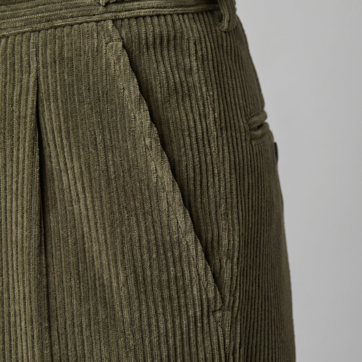 Fijngeribde Tailored Winterbroek met Dubbele Vouwen voor Heren