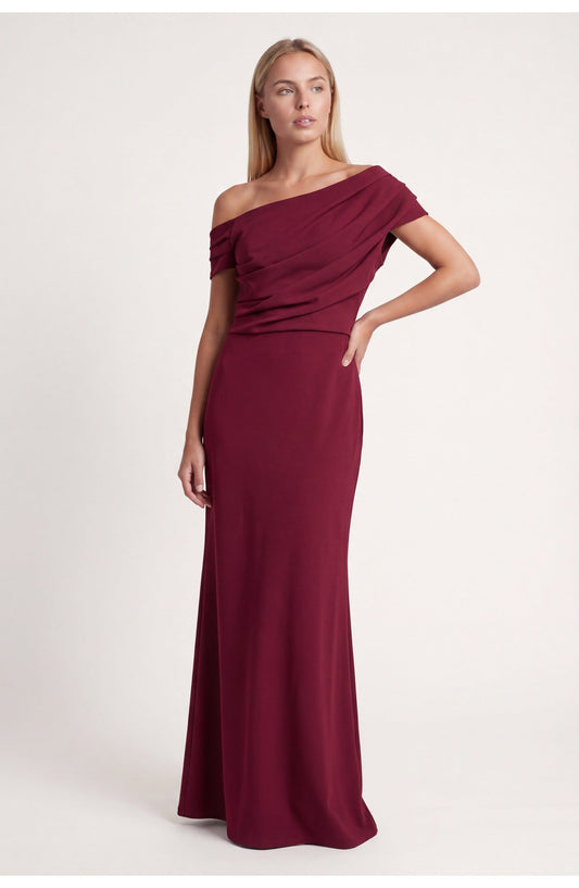 RougeÉlan Maxi Jurk met Off-Shoulder Halslijn en Drapering