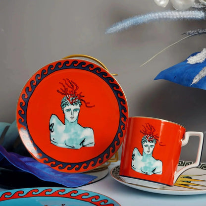 Mediterrane Godenset - Griekse Borden en Mokken met Mythologische Motieven