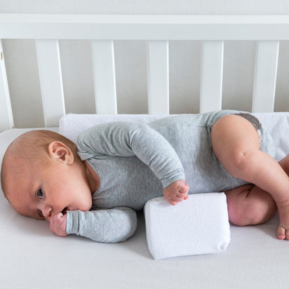 SafeNest Baby Anti-Roll Kussen – Verstelbaar Ademend Slaapkussen voor Optimale Veiligheid