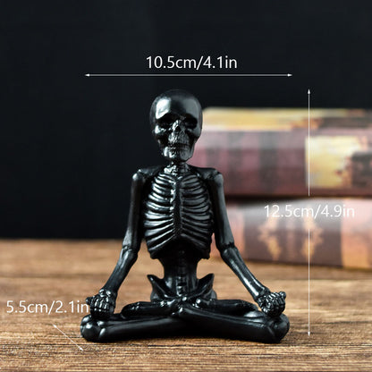 Halloween Beeldje – Resin Ornament in Vintage Wit of Zwart