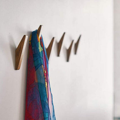 Houten Wandhaken Set Nordhaak – 6 Minimalistische Kapstokhaken van Massief Hout