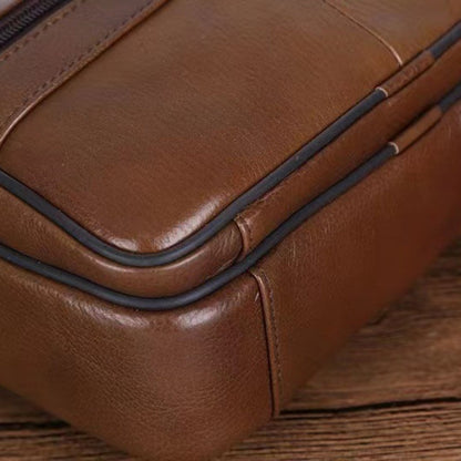 Leren Heren Schoudertas – Ruime Rundlederen Tas met Verstelbare Band