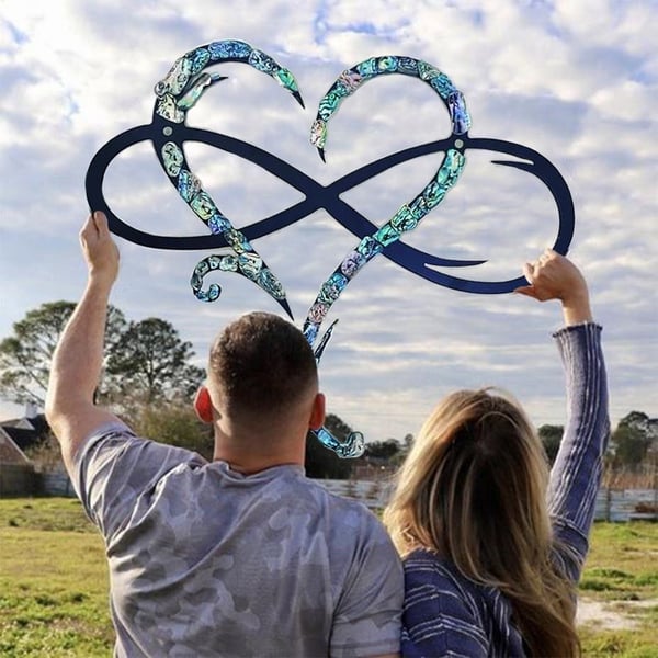 OneindigHart Wanddecor – IJzeren Wandsculptuur met Symbool van Eeuwige Liefde