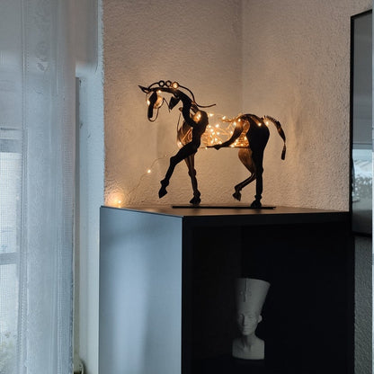 Handgemaakt Metalen Paardenbeeldje – Decoratief Kunstwerk