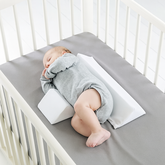 SafeNest Baby Anti-Roll Kussen – Verstelbaar Ademend Slaapkussen voor Optimale Veiligheid